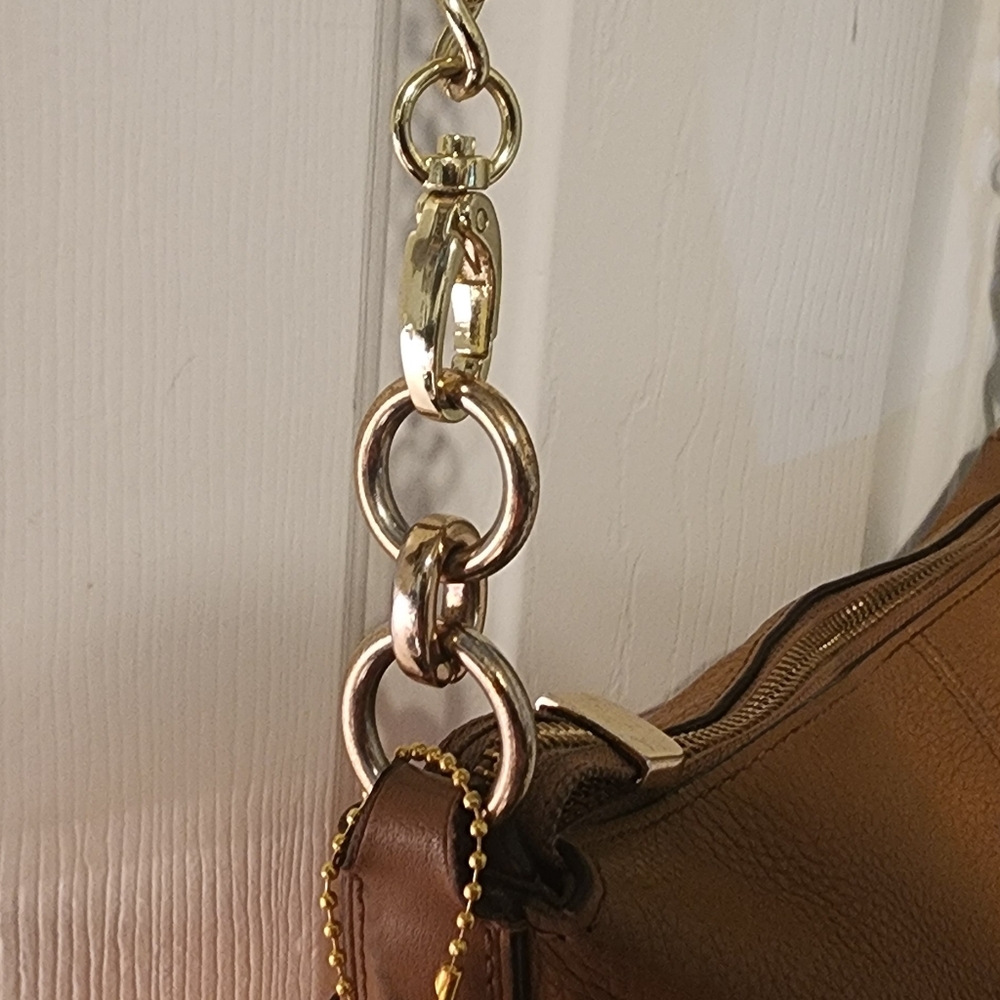 Coach Mae Crossbody Tan Pebbled Leather # F34823 GUC - Picture 4 of 12